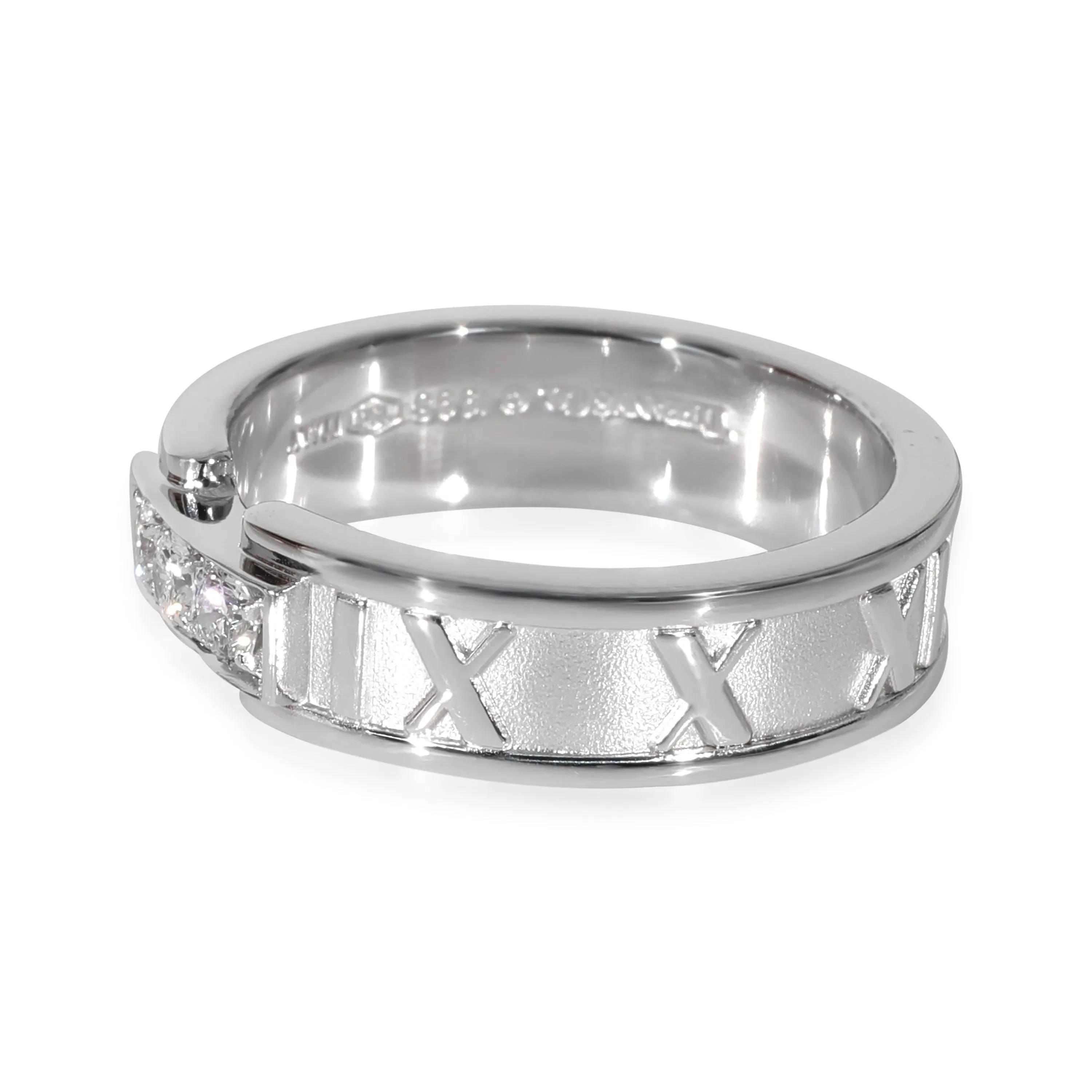 Atlas Diamond Ring in 18k White Gold 0.15 CTW