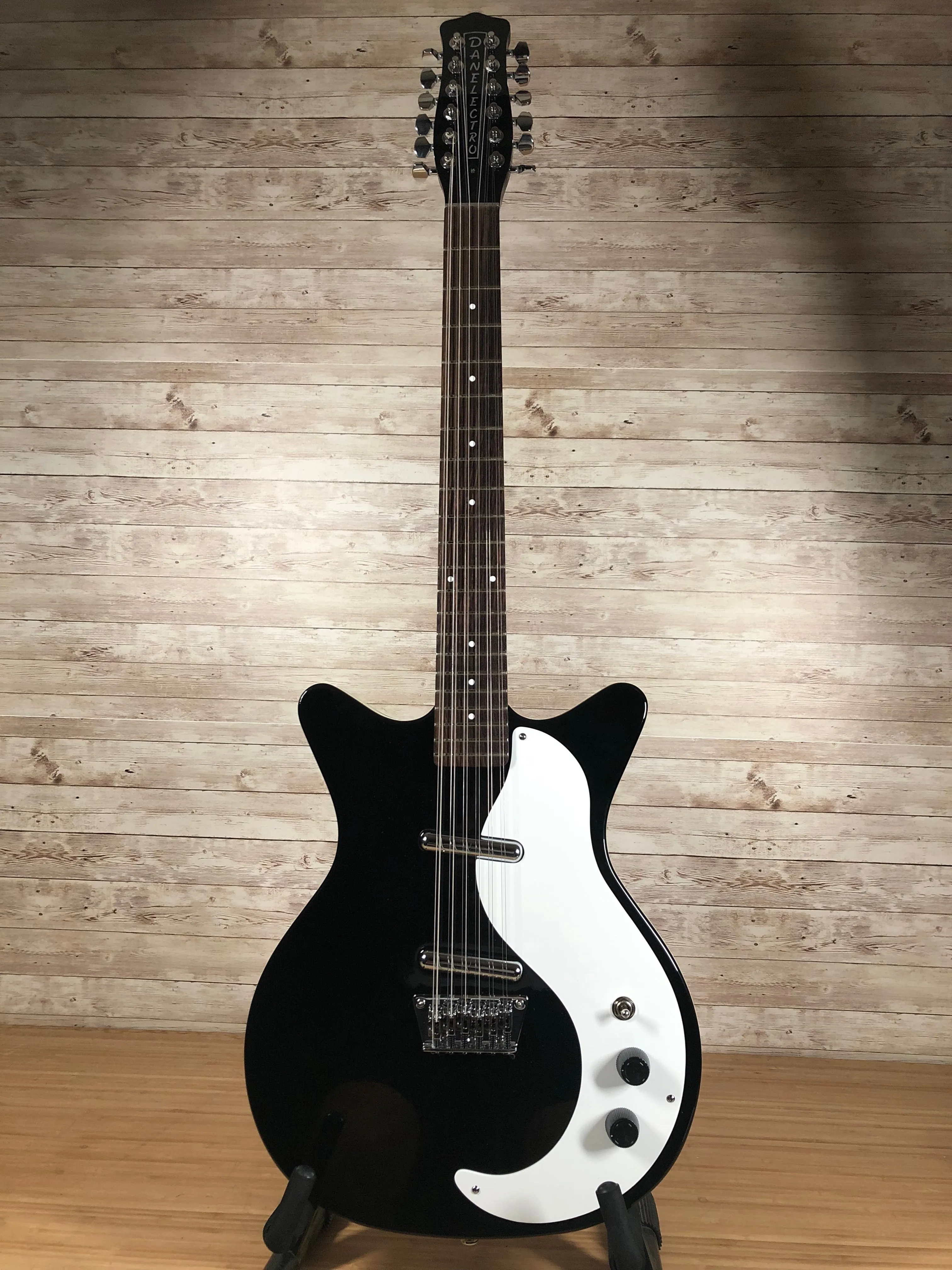 Danelectro D59 12-String