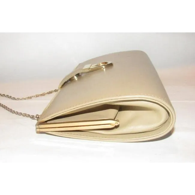 Gucci W Two Way Purse Logo And Chain Strap Camel Leathergold G Accent Clutch
