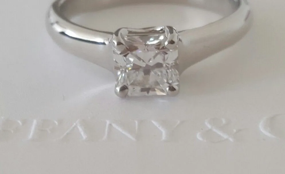Tiffany & Co. 0.73ct F/VVS1 Lucida Cut Diamond Solitaire Engagement Ring PT950