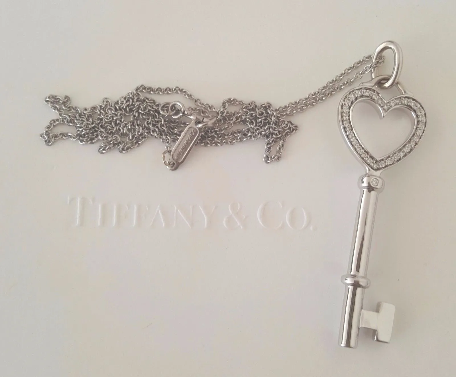 Tiffany & Co. Medium Diamond Heart Key Pendant/Necklace 18ct White Gold $4215